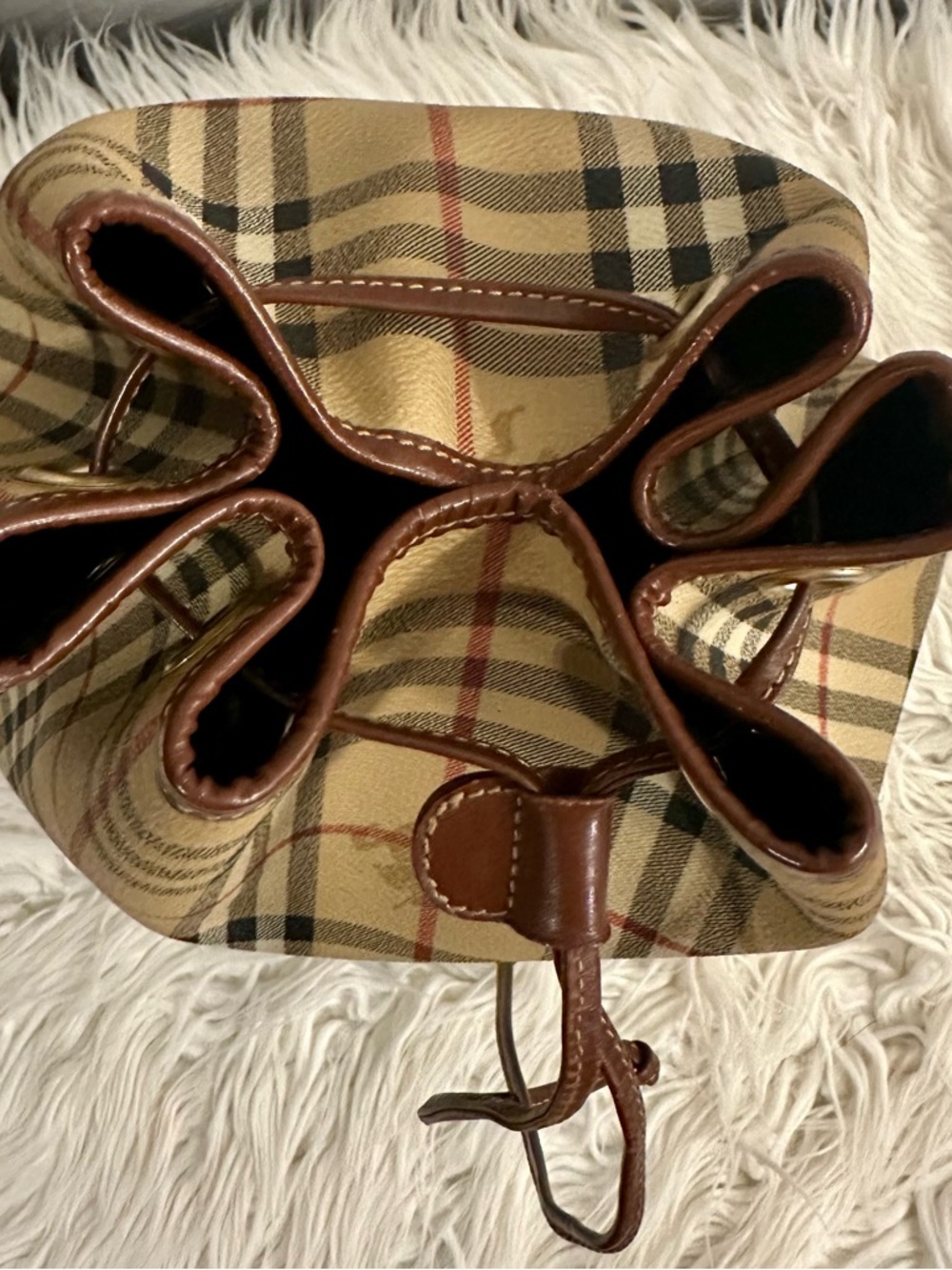 Burberry Beige Vintage Check Drawstring Hobo with Brown Leather Trim - Picture 2 of 11
